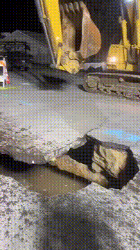 3DM轻松一刻第959期 把常光顾的小姐姐娶回家!